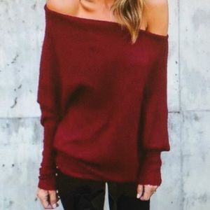 Off the shoulder batwing knit pullover thermal top